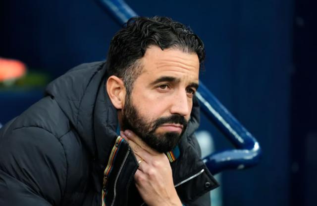 亚博app-阿莫林坚持阵型体系不变，曼联的出路在哪里？