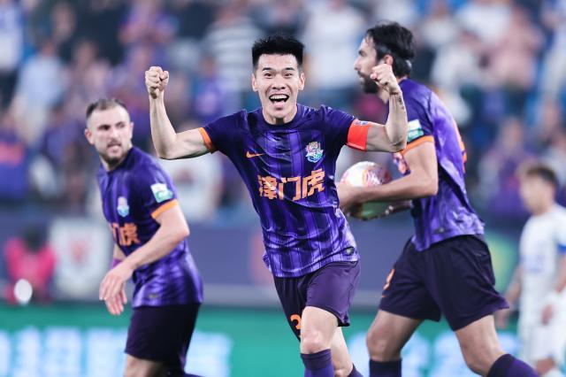 王秋明：状态爆发谢孔帕尼奥 清楚回归国足有点难